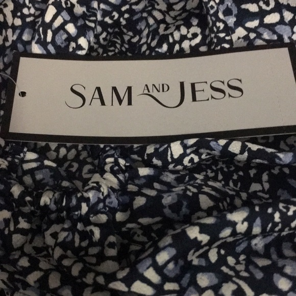 Sam & Jess Women’s Blouson Top new with Tag Size S & M - Picture 4 of 4